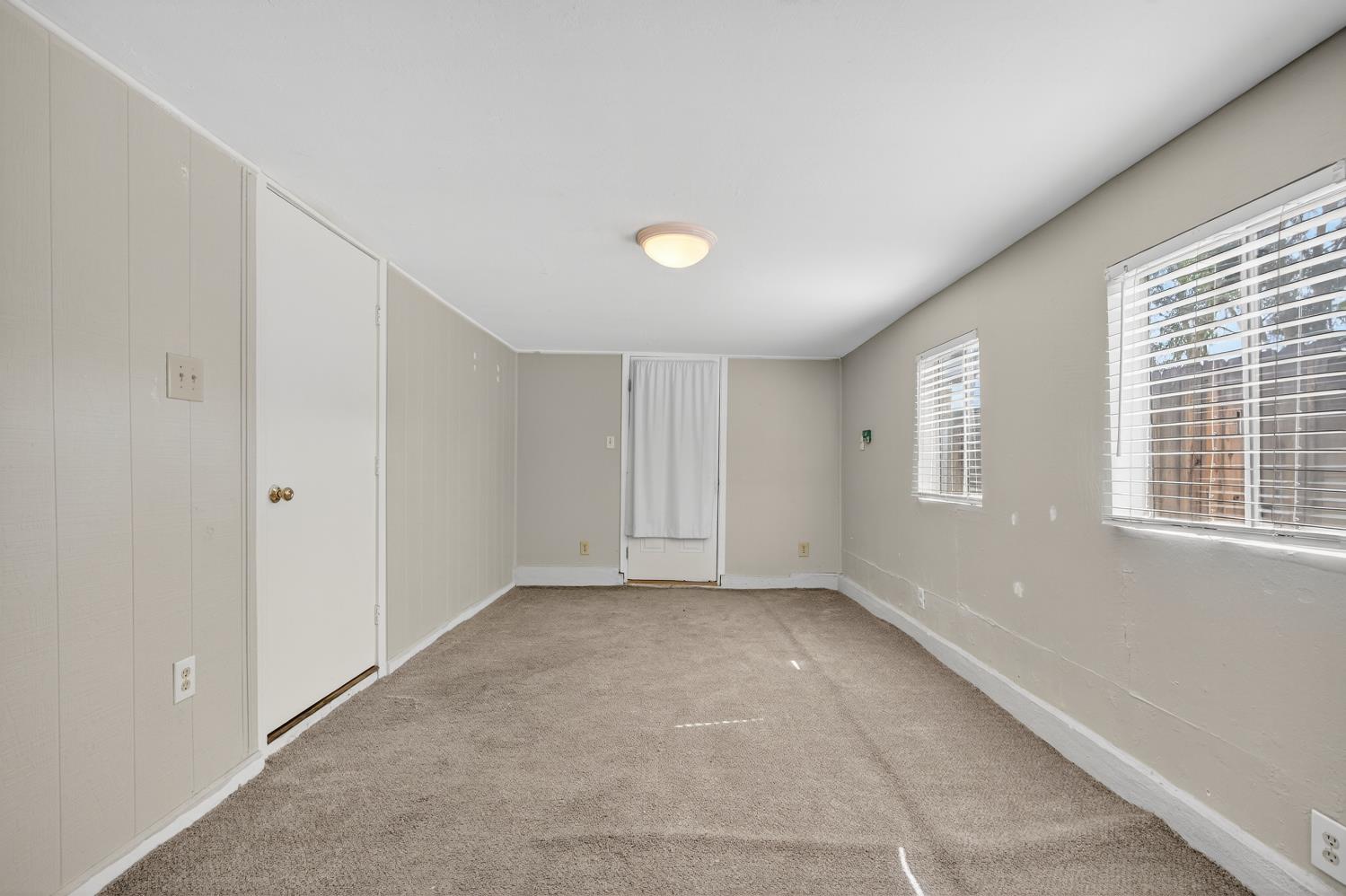 2217 Hamlin Drive