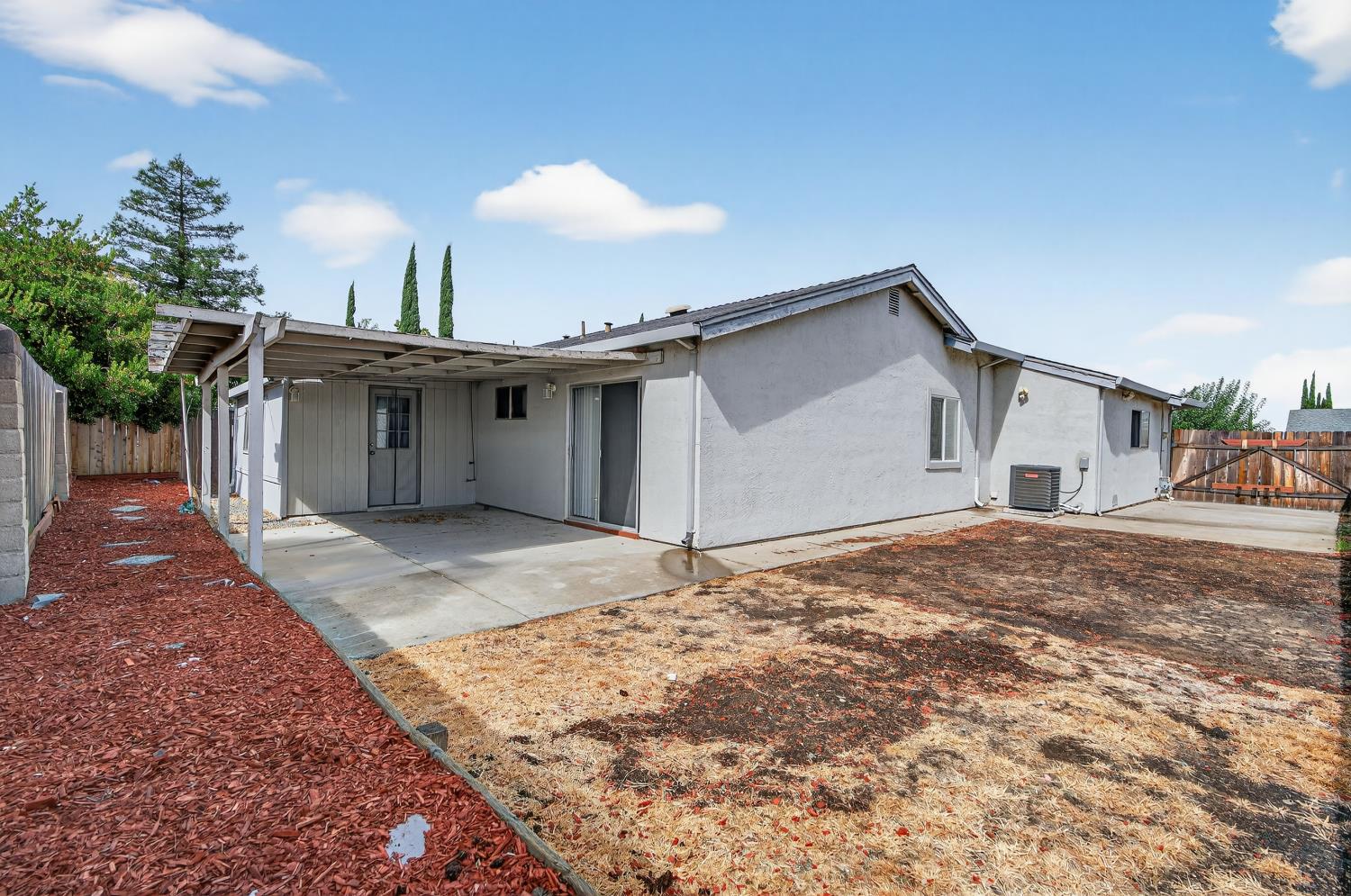 2217 Hamlin Drive