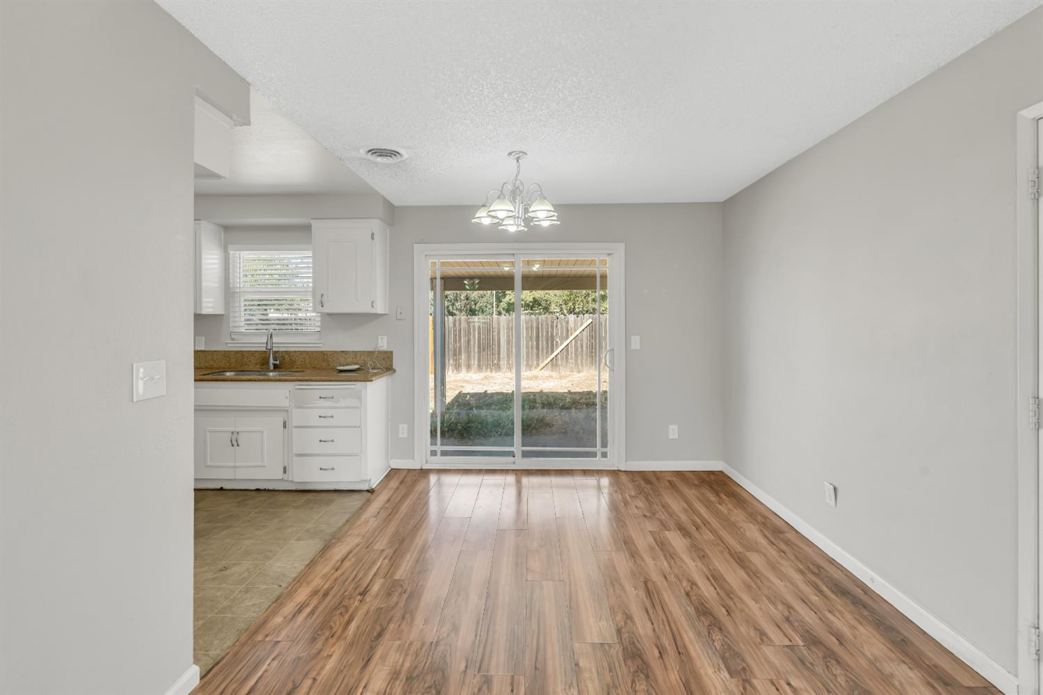 1539 Karen Way