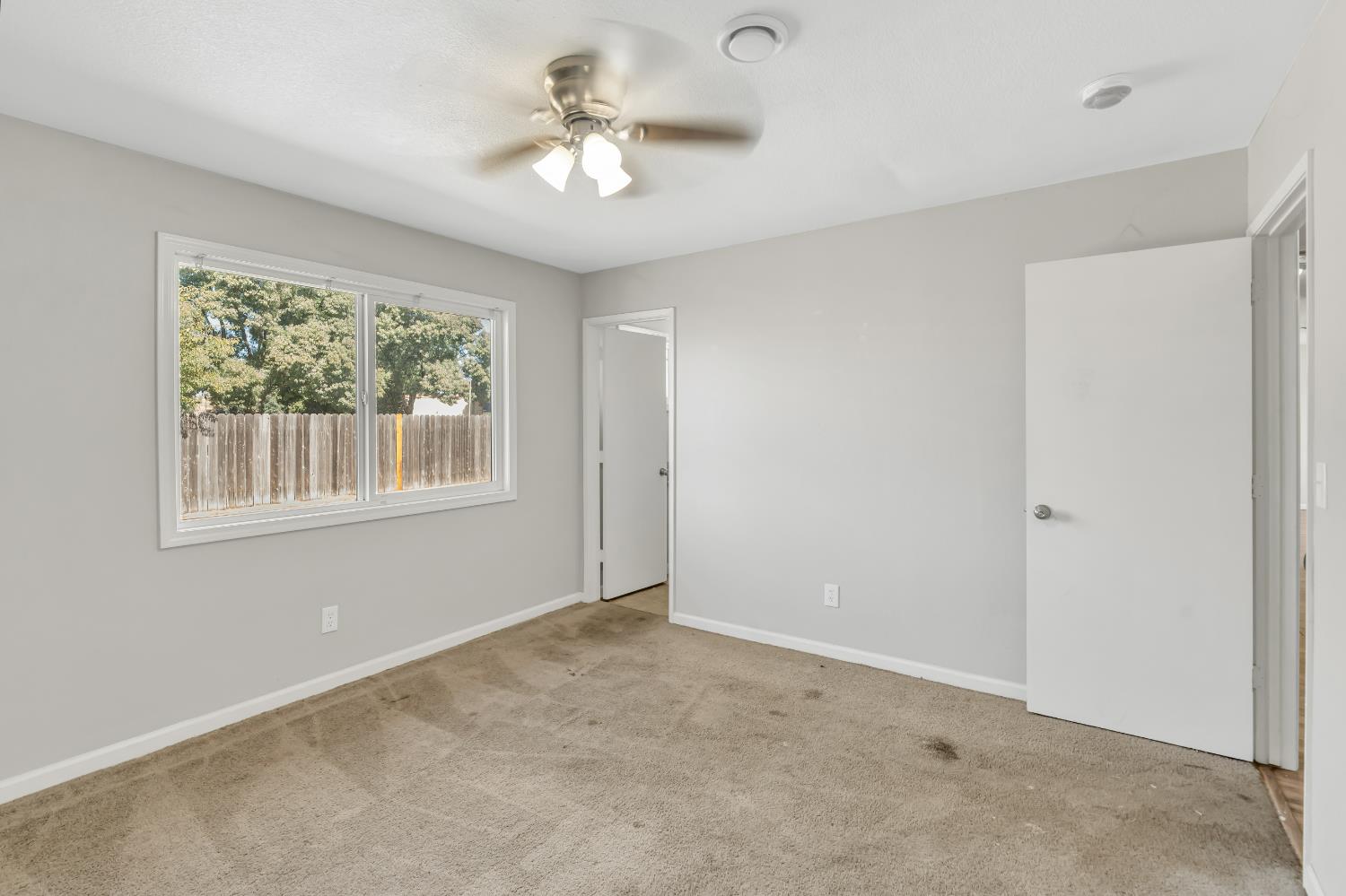 1539 Karen Way