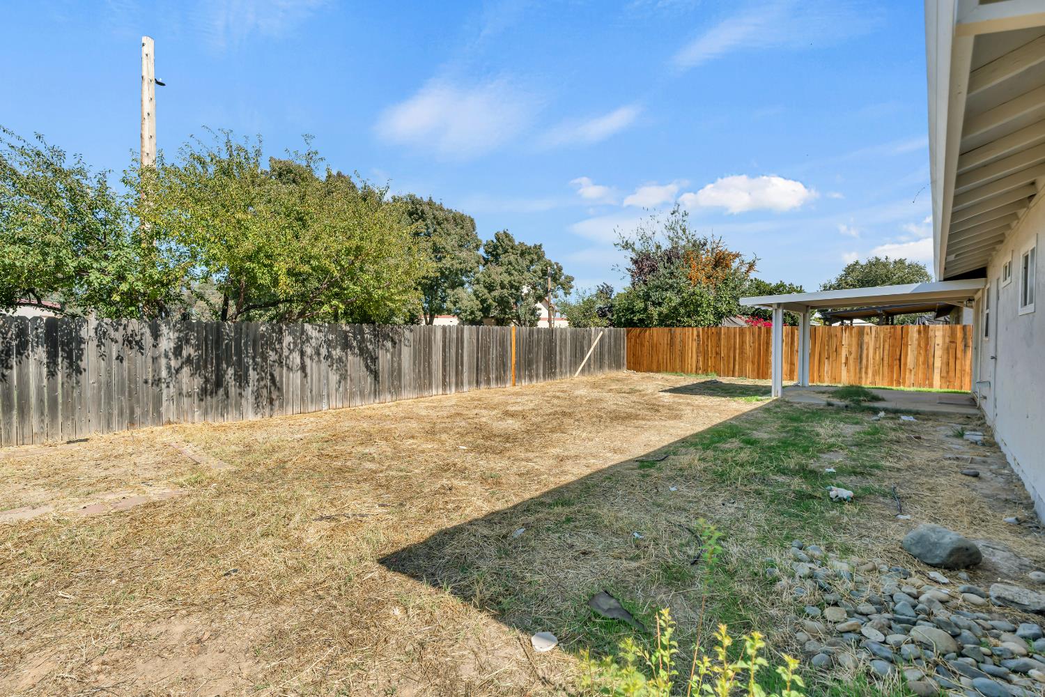 1539 Karen Way
