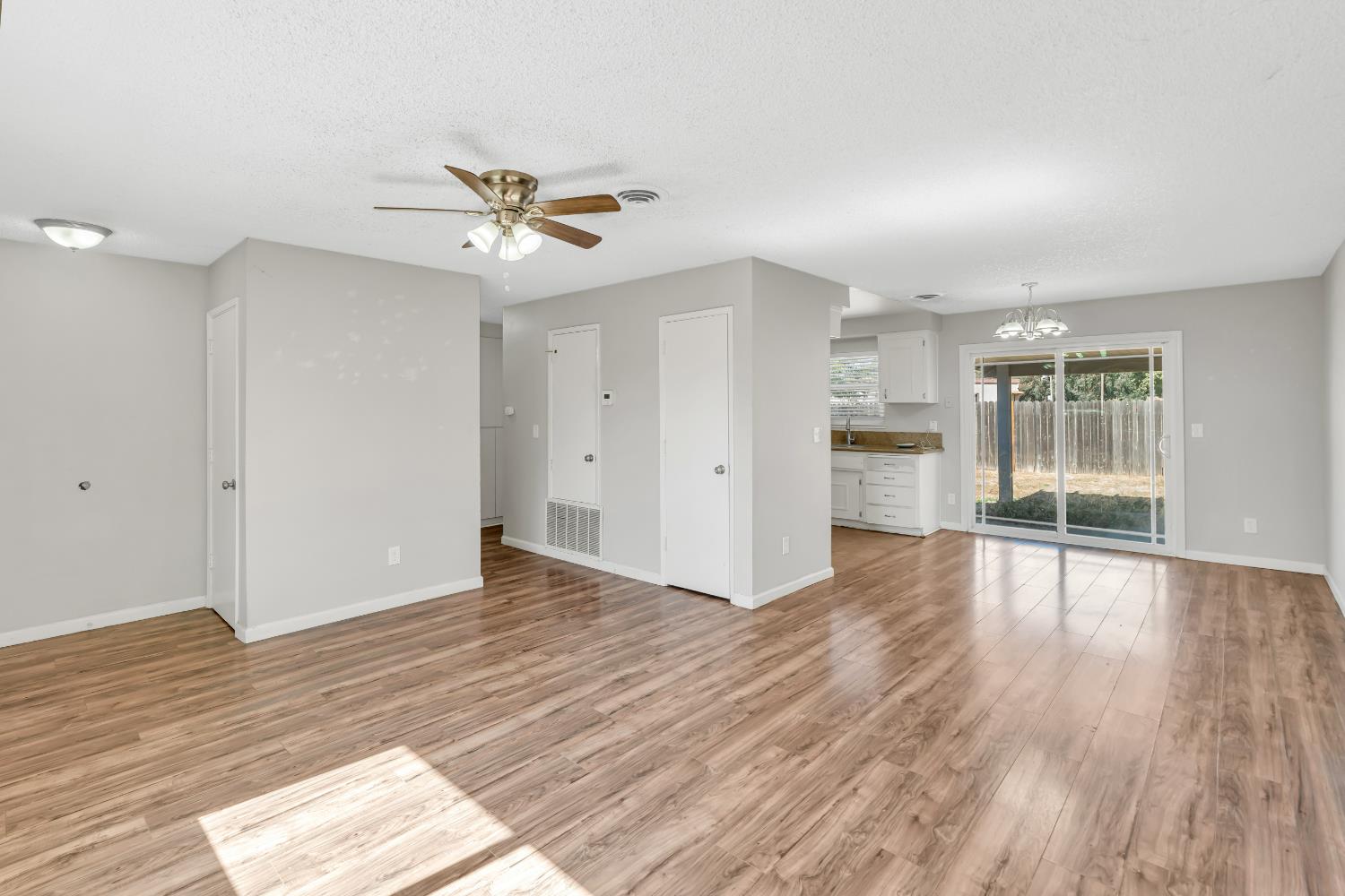 1539 Karen Way