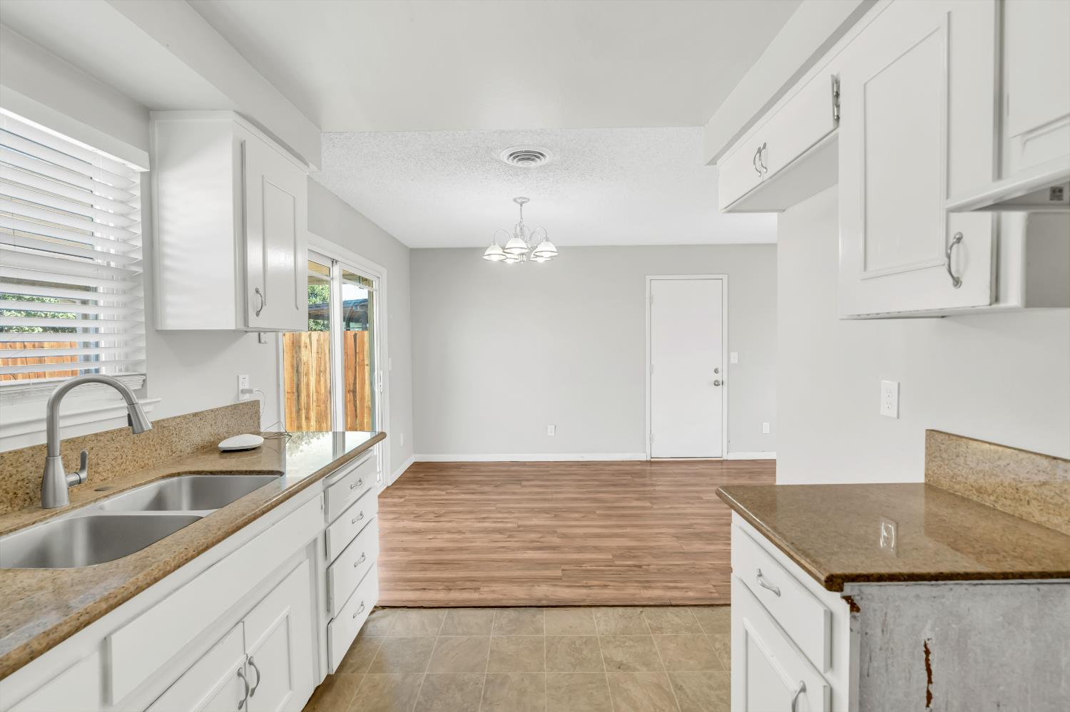 1539 Karen Way
