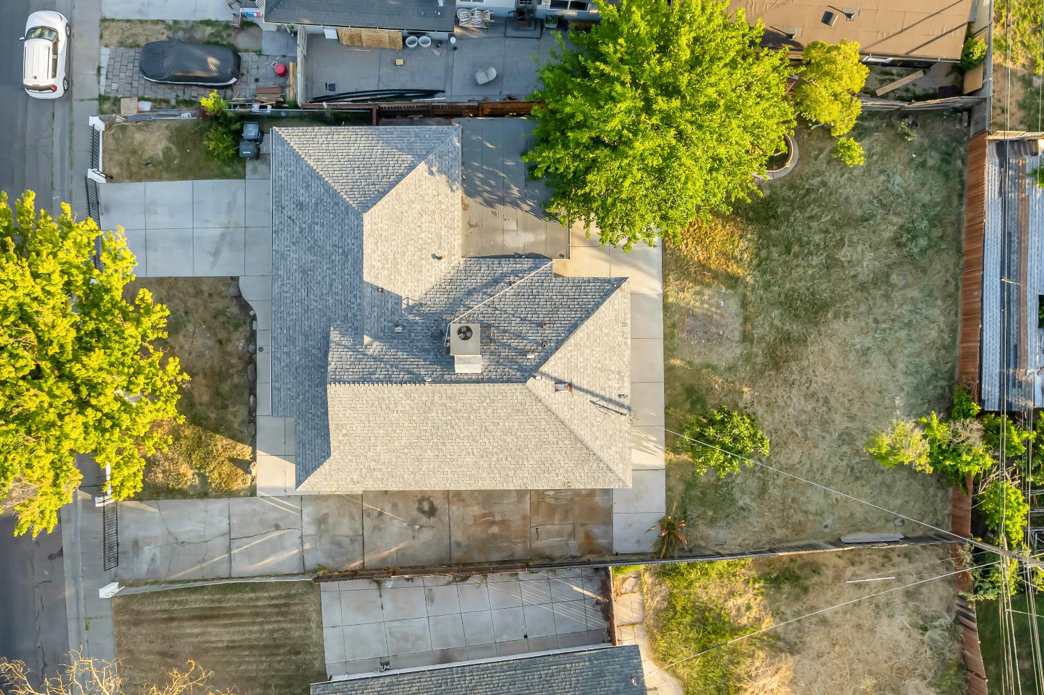 7682 Detroit Boulevard