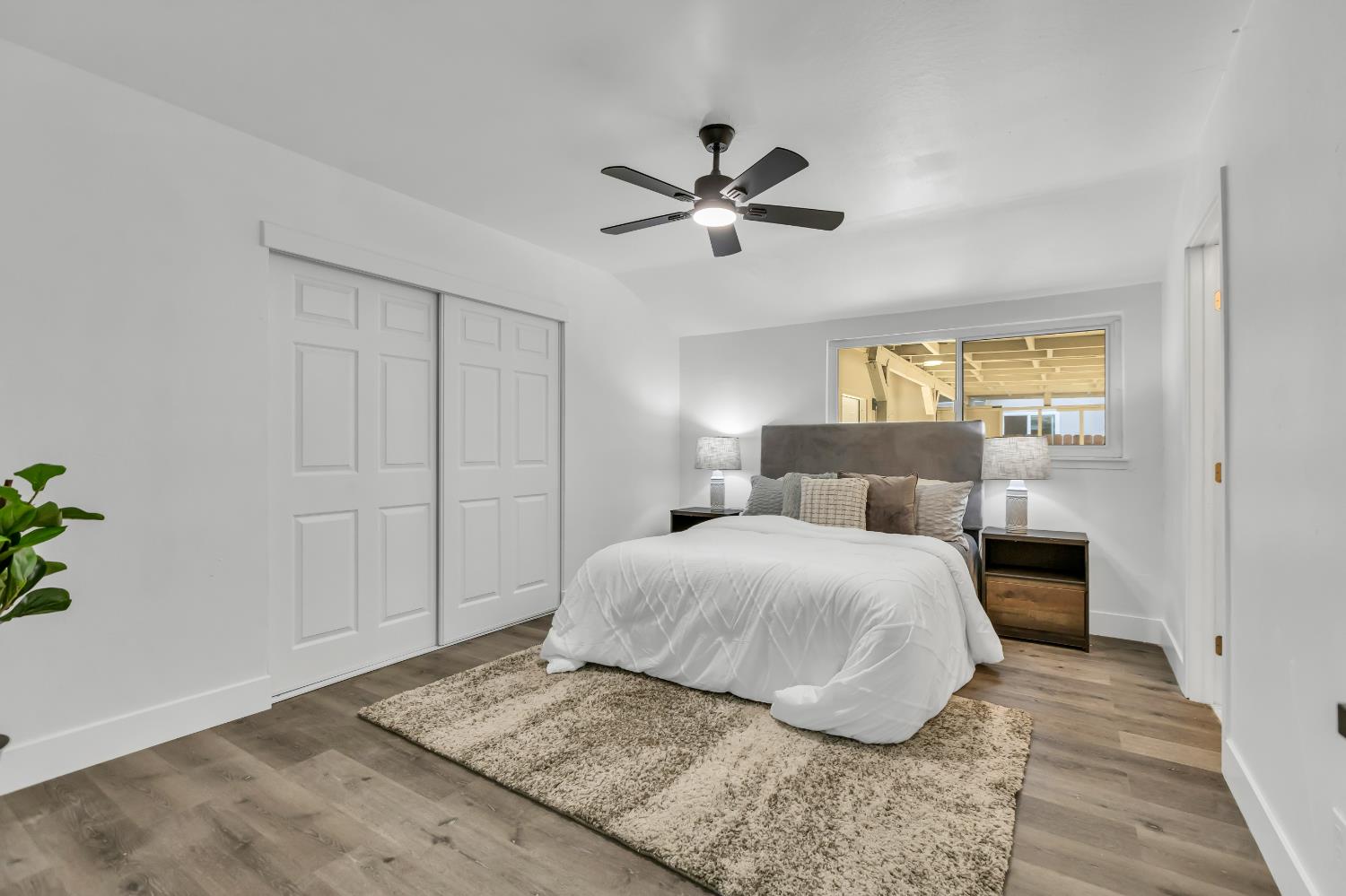 7682 Detroit Boulevard