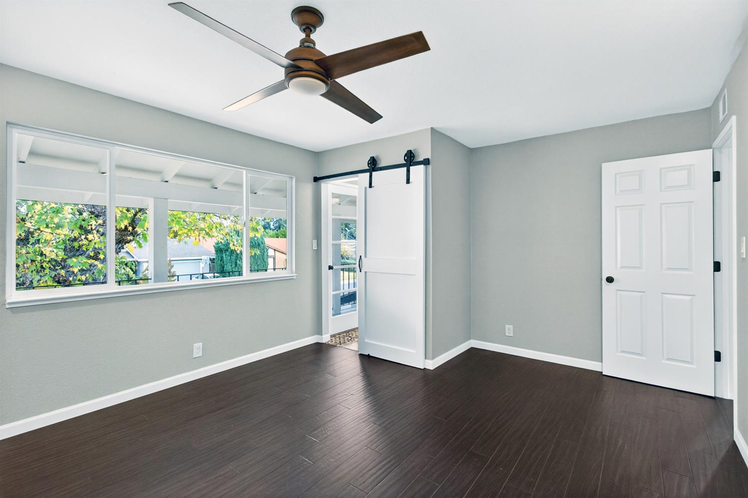 10048 El Chorlito Drive