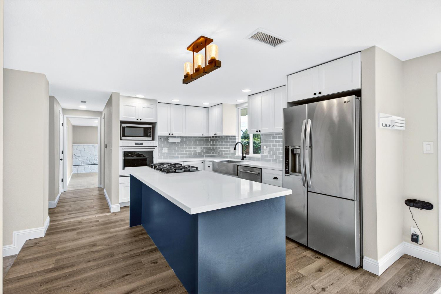 10048 El Chorlito Drive