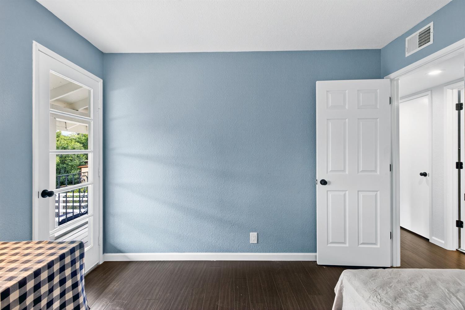 10048 El Chorlito Drive