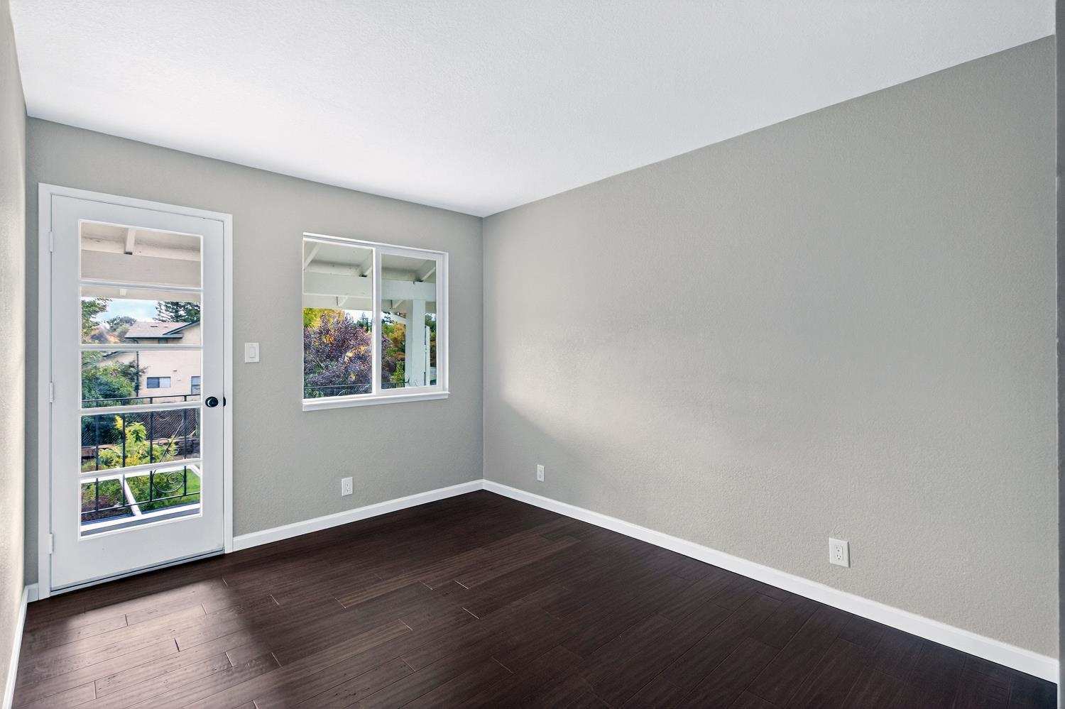 10048 El Chorlito Drive