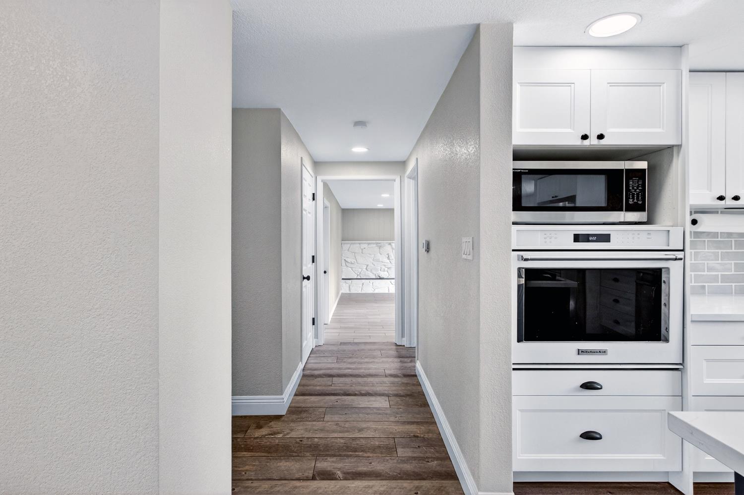 10048 El Chorlito Drive