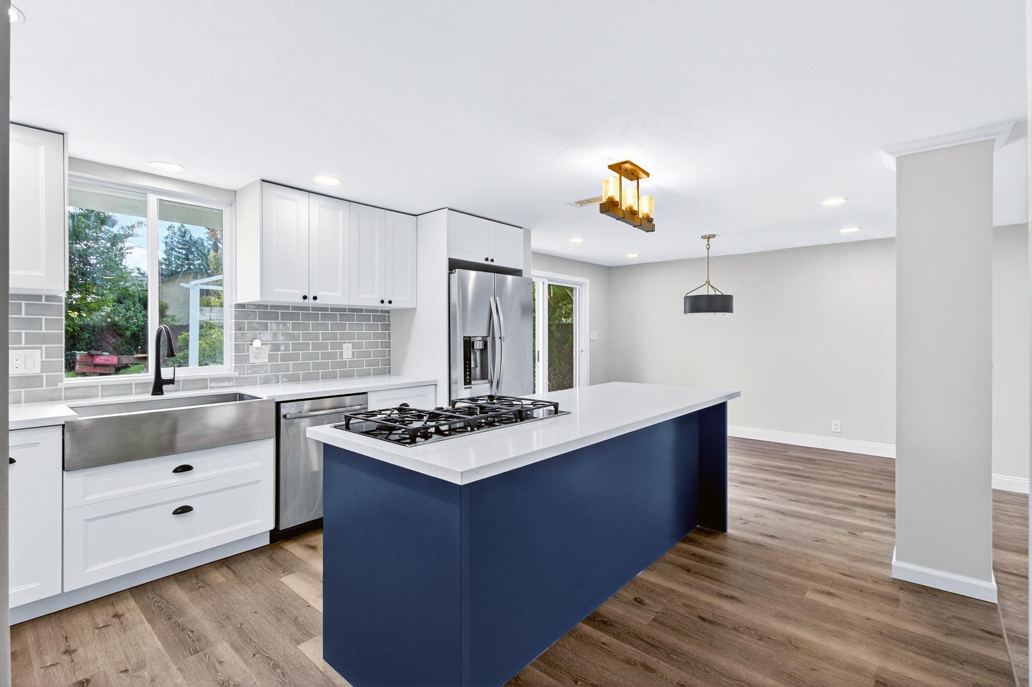 10048 El Chorlito Drive