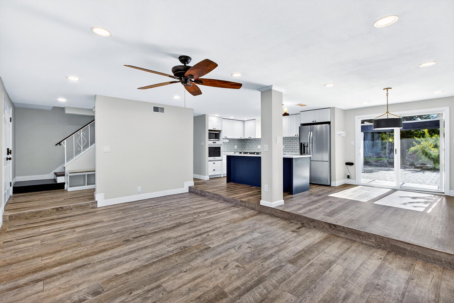 10048 El Chorlito Drive