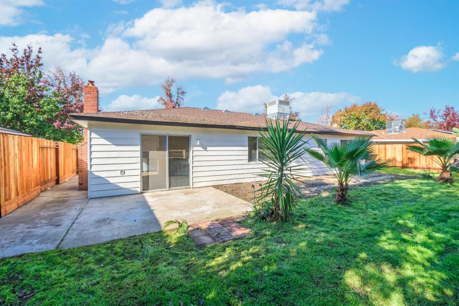 3238 Sacramento Drive