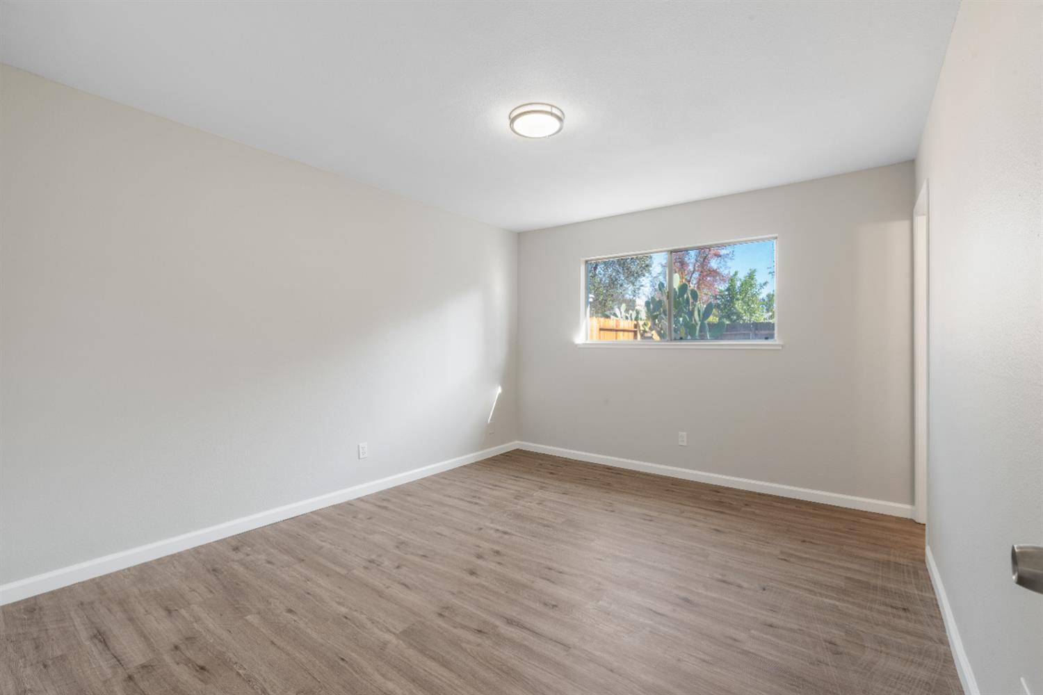 3238 Sacramento Drive