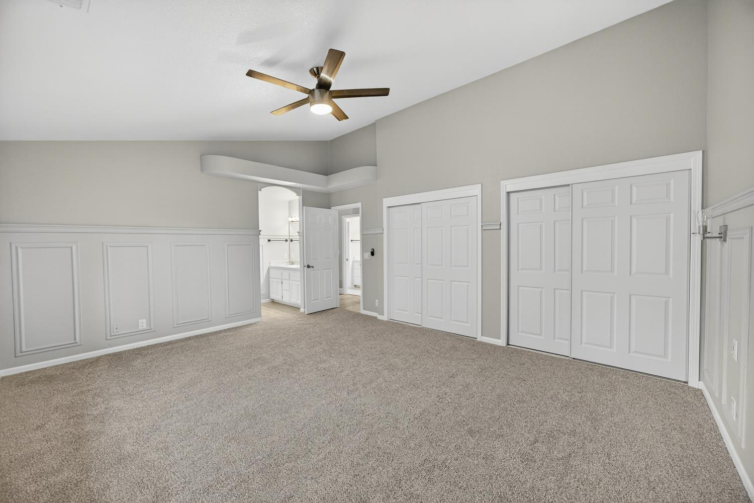 825 Mount Ranier Way