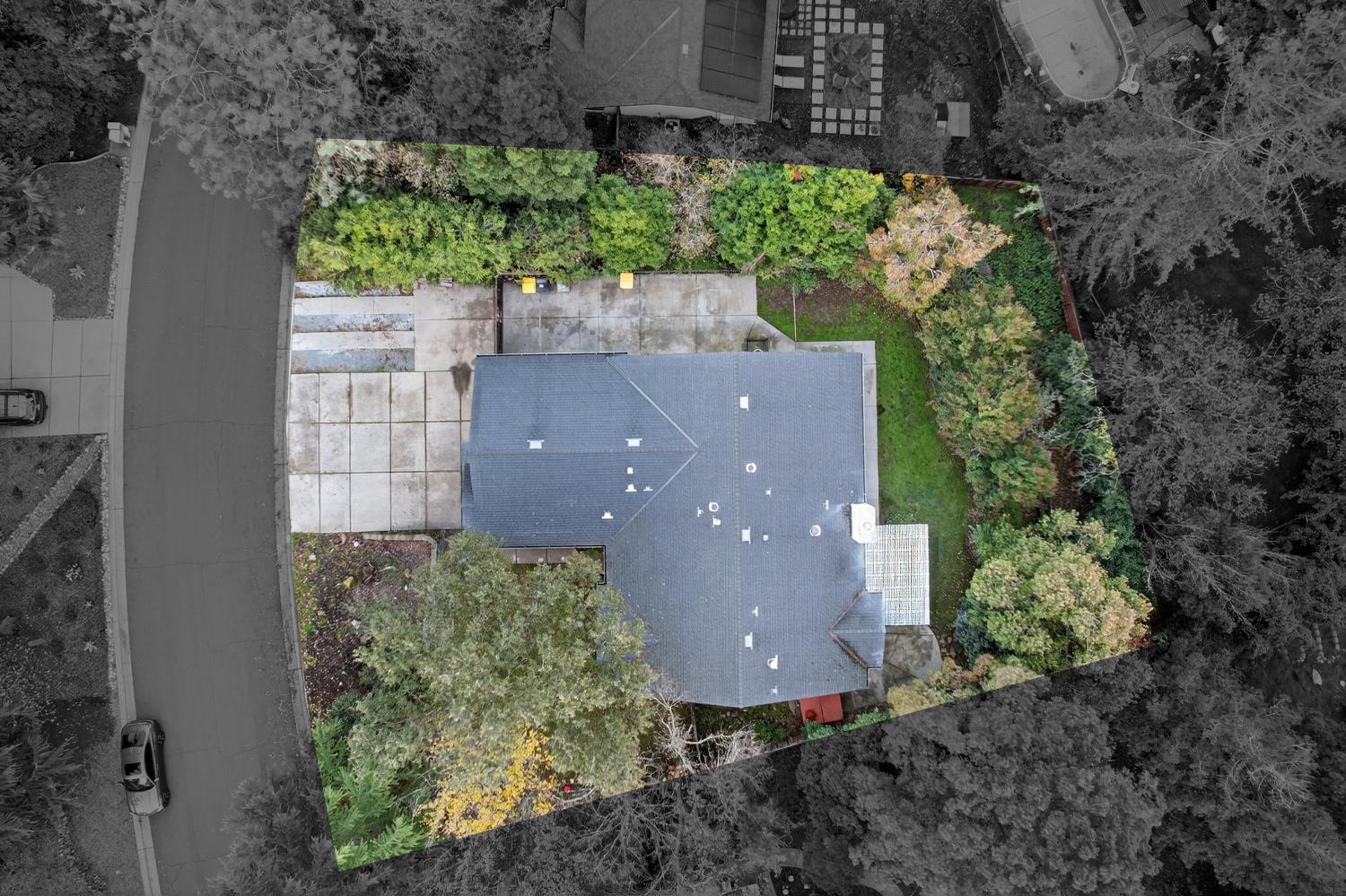 825 Mount Ranier Way