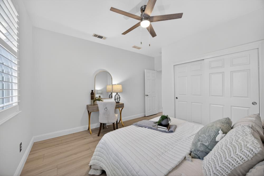 712 Mount Errigal Place