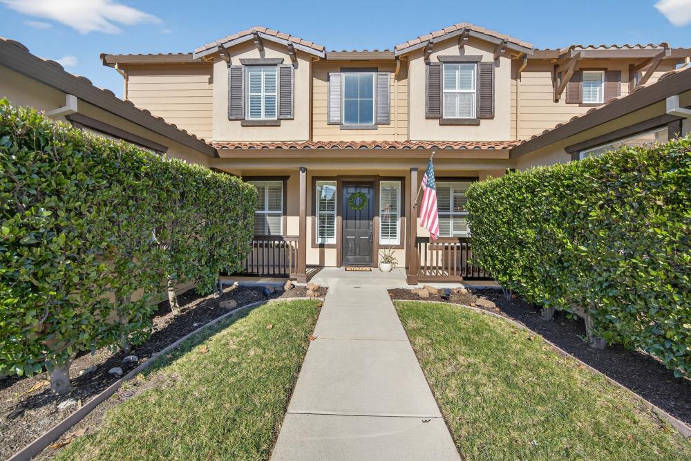 712 Mount Errigal Place