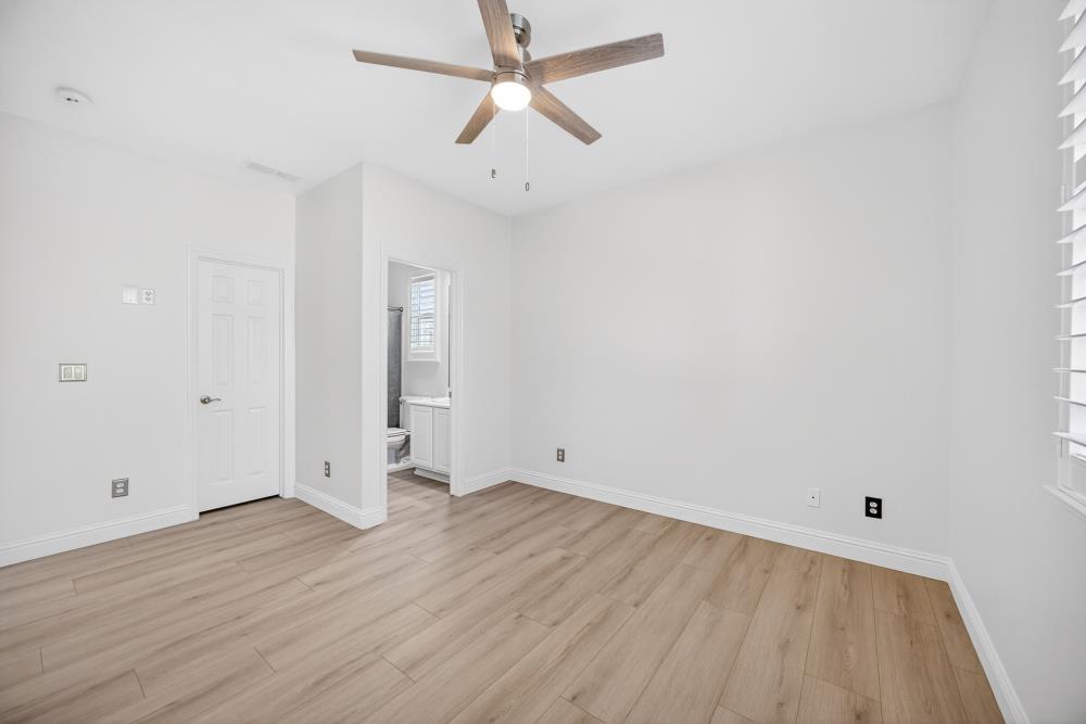 712 Mount Errigal Place