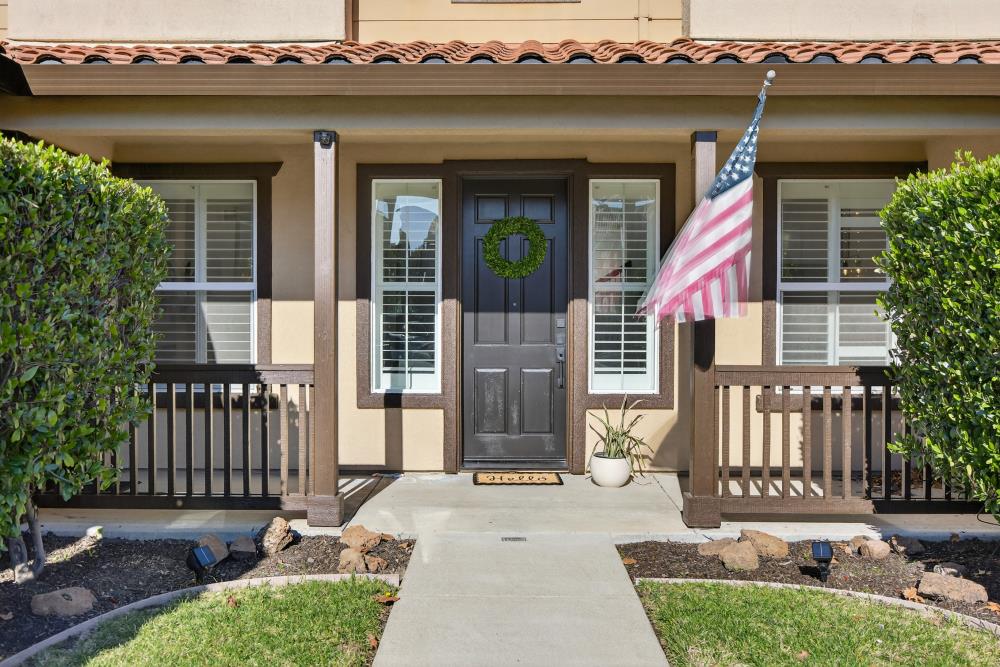 712 Mount Errigal Place