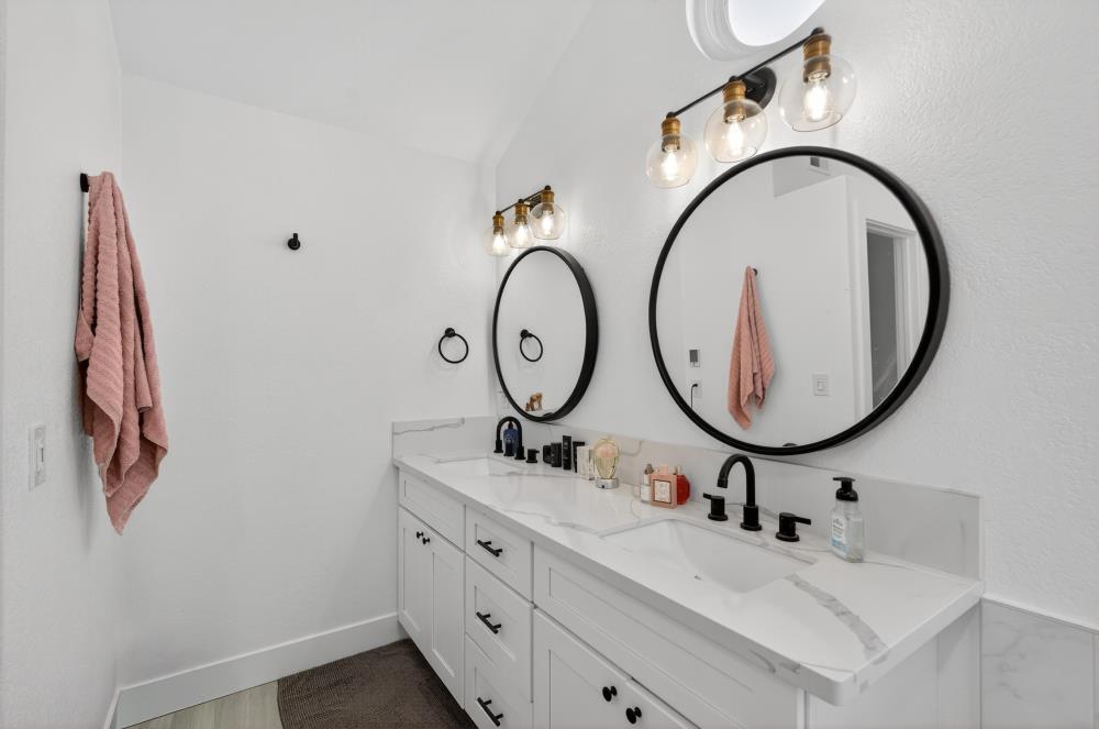 4133 Singing Tree Way