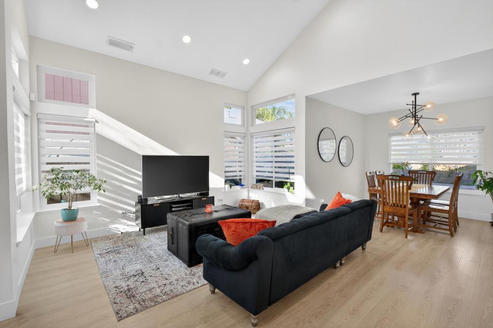 4133 Singing Tree Way