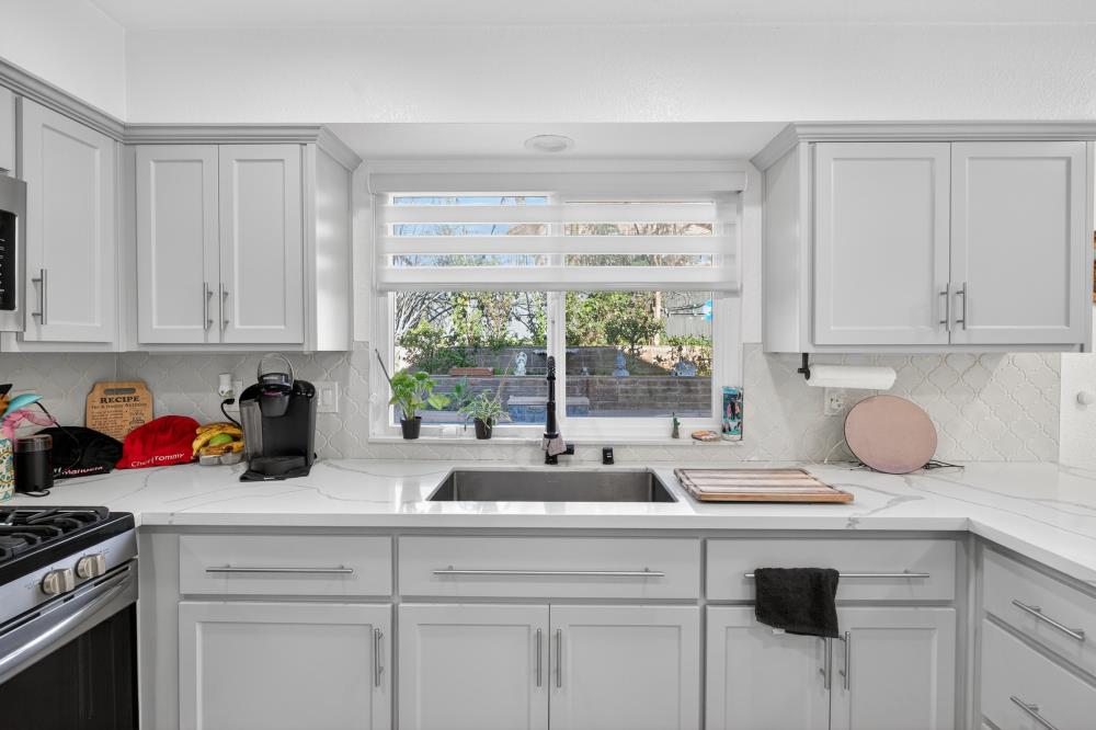 4133 Singing Tree Way