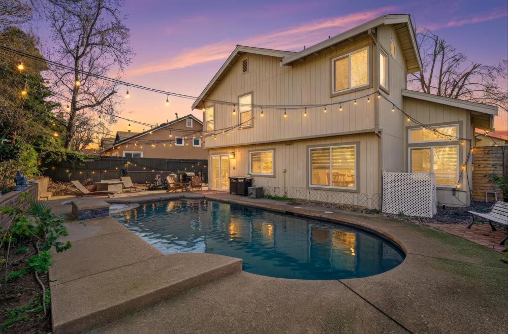 4133 Singing Tree Way