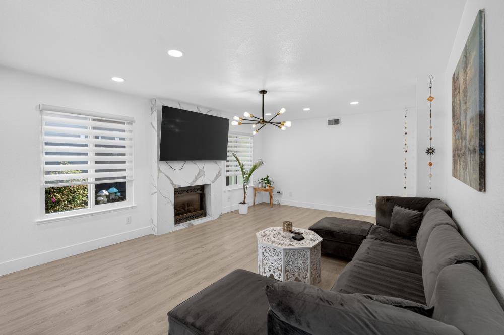 4133 Singing Tree Way