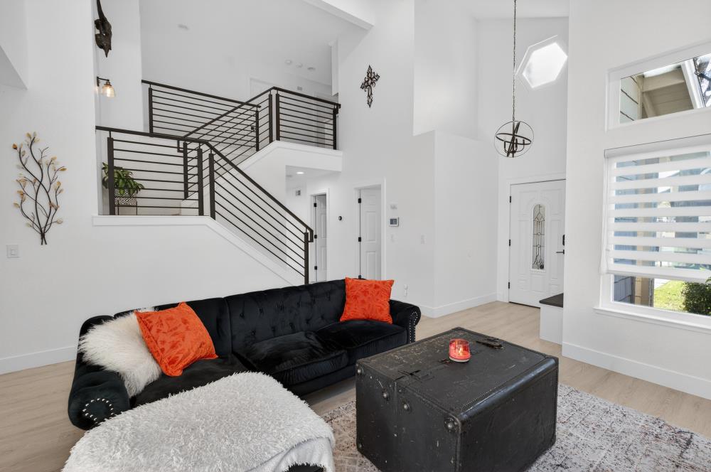 4133 Singing Tree Way