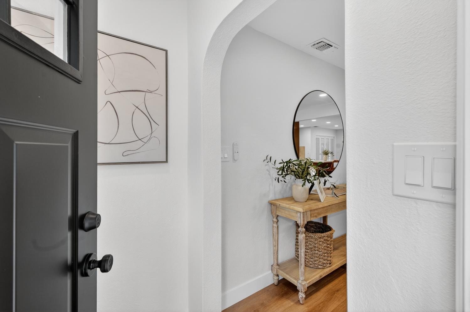 2121 Royal Oaks Drive