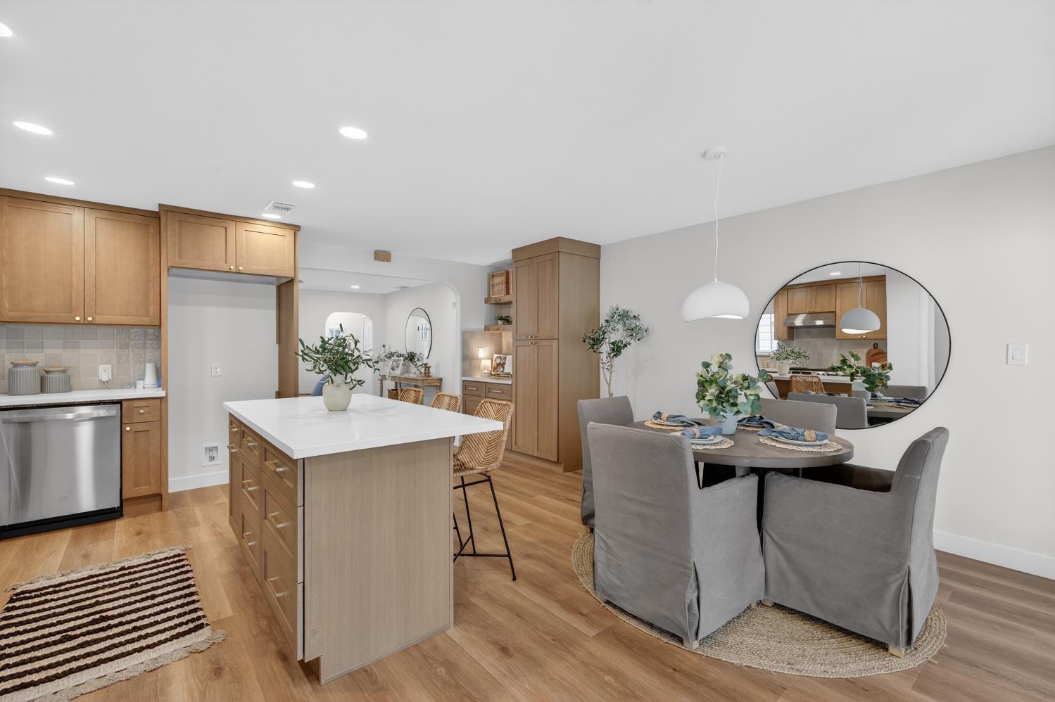 2121 Royal Oaks Drive