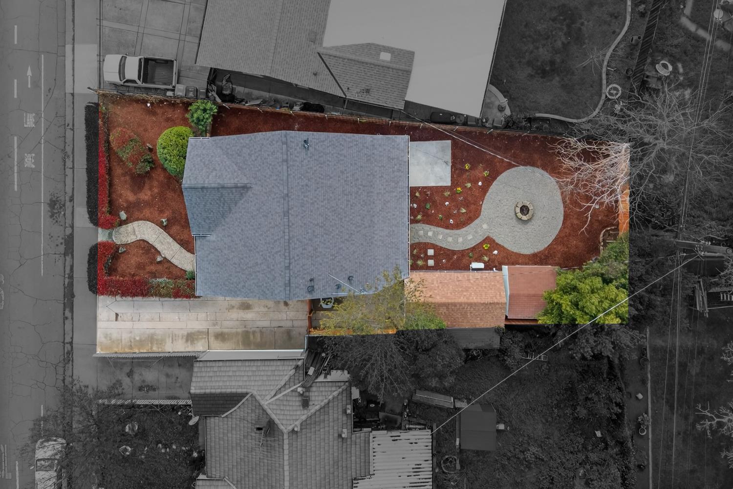 2121 Royal Oaks Drive