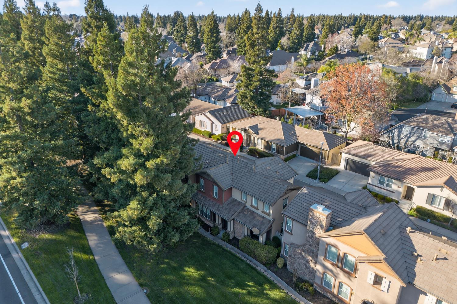 8006 N Linda Isle Lane