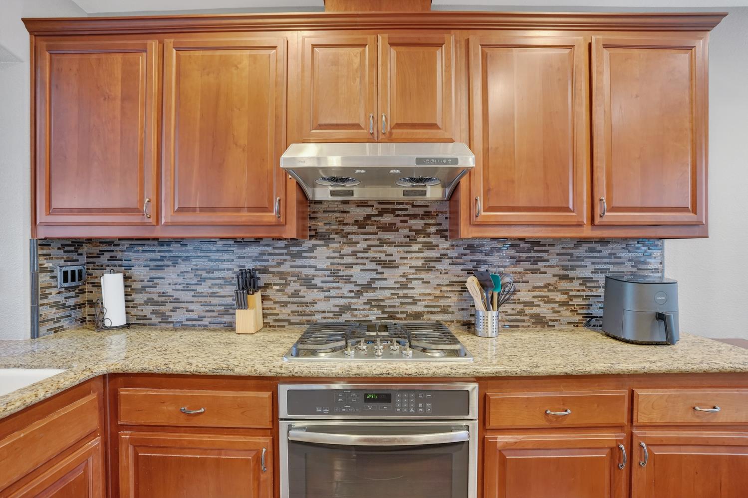 8006 N Linda Isle Lane