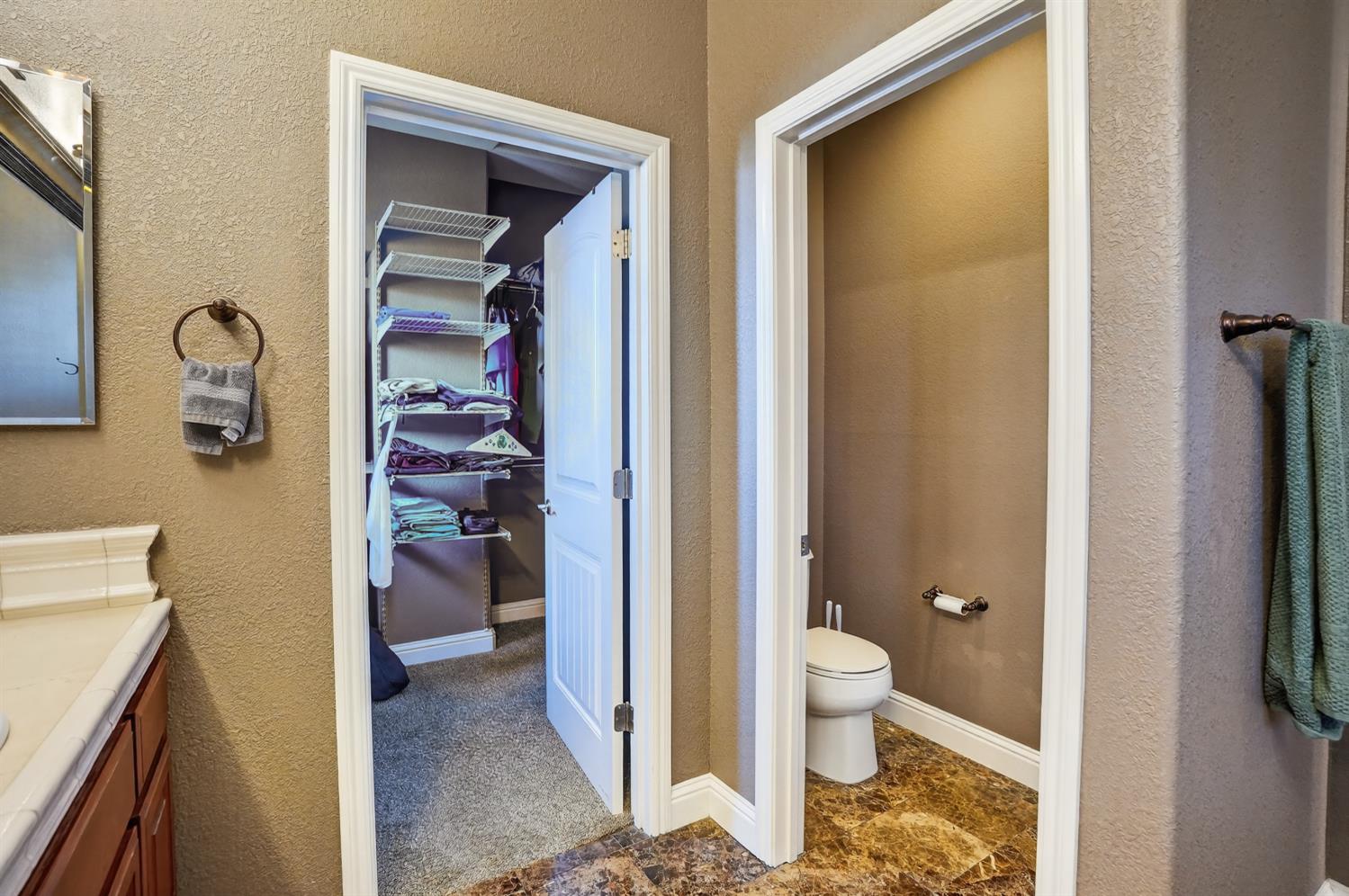 8006 N Linda Isle Lane