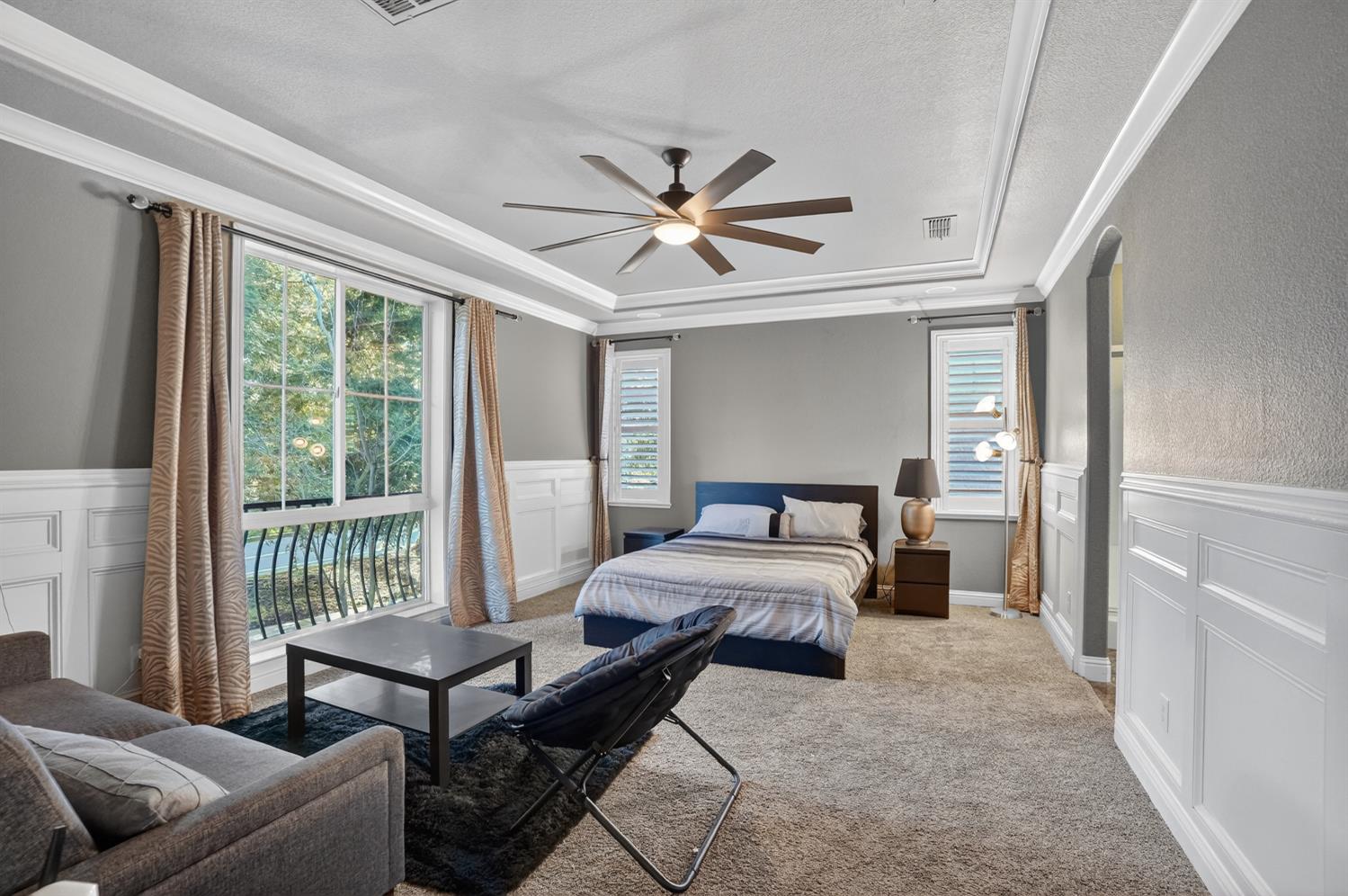 8006 N Linda Isle Lane