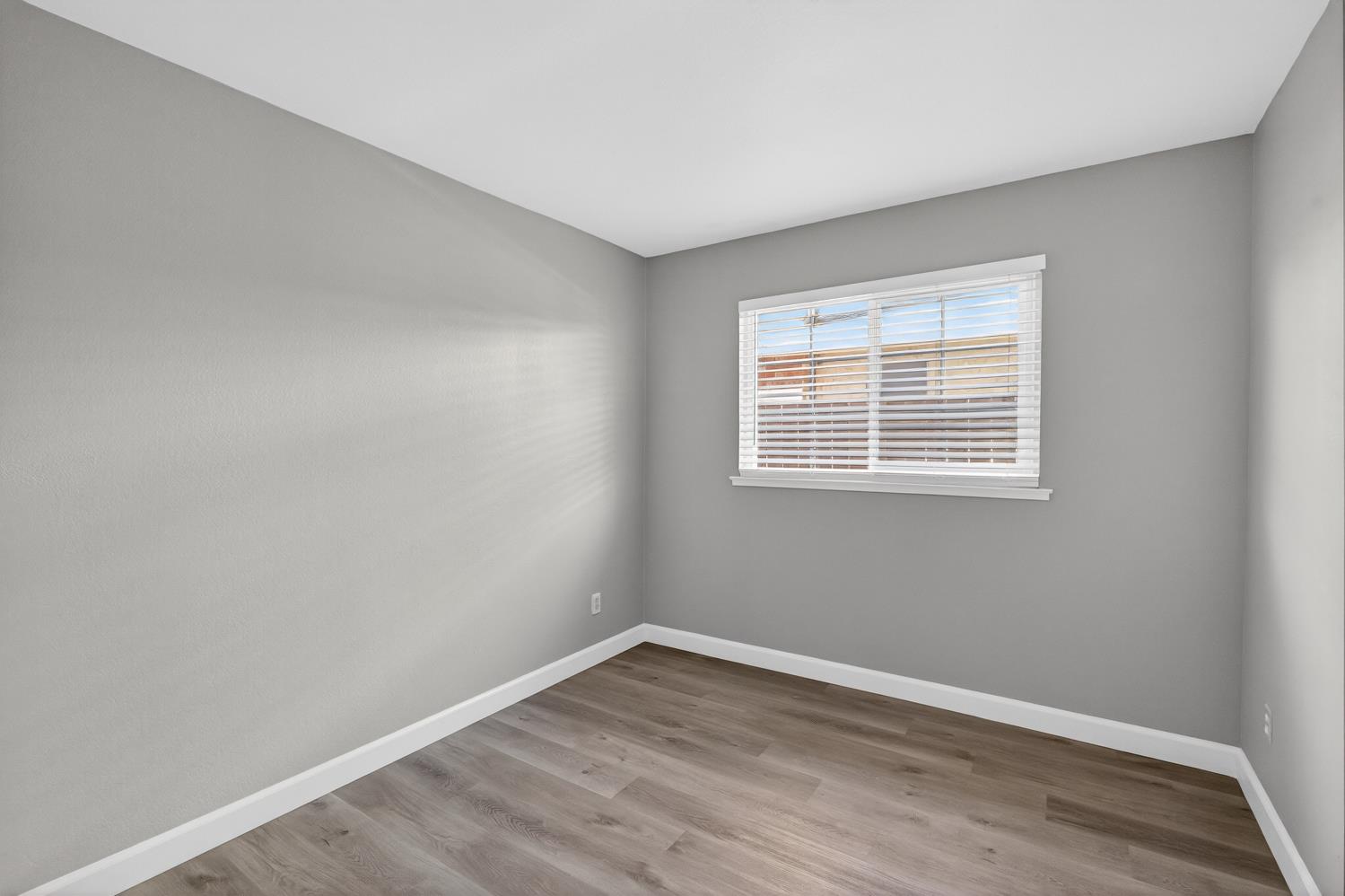 1632 Klamath River Dr.