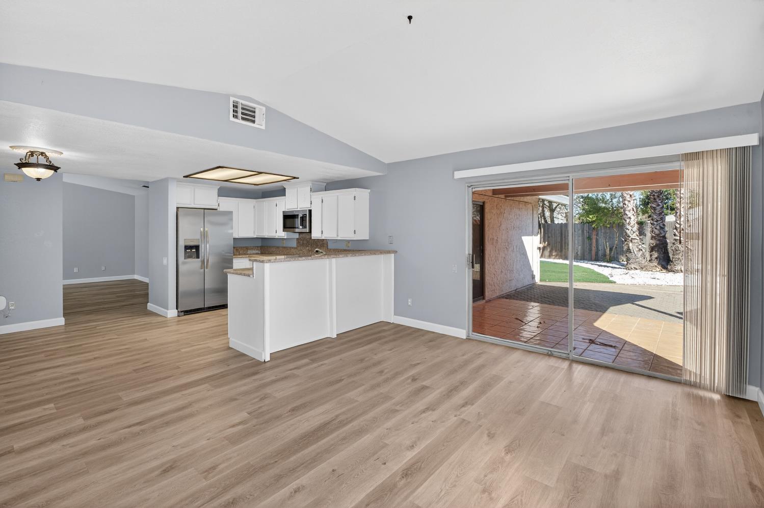 1632 Klamath River Dr.