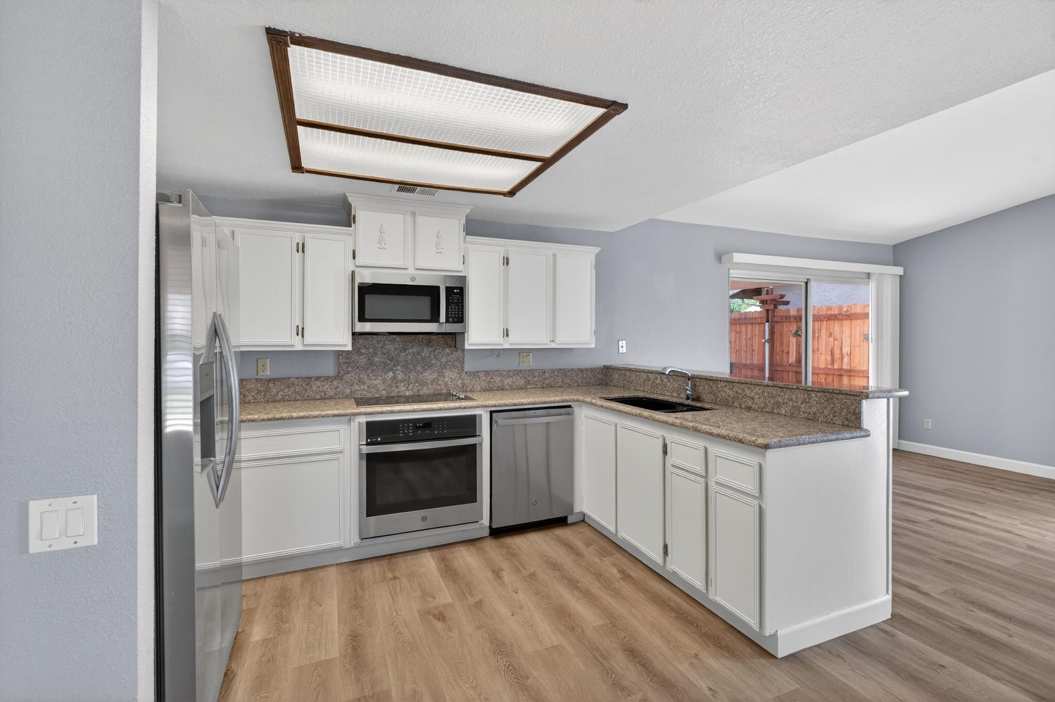 1632 Klamath River Dr.