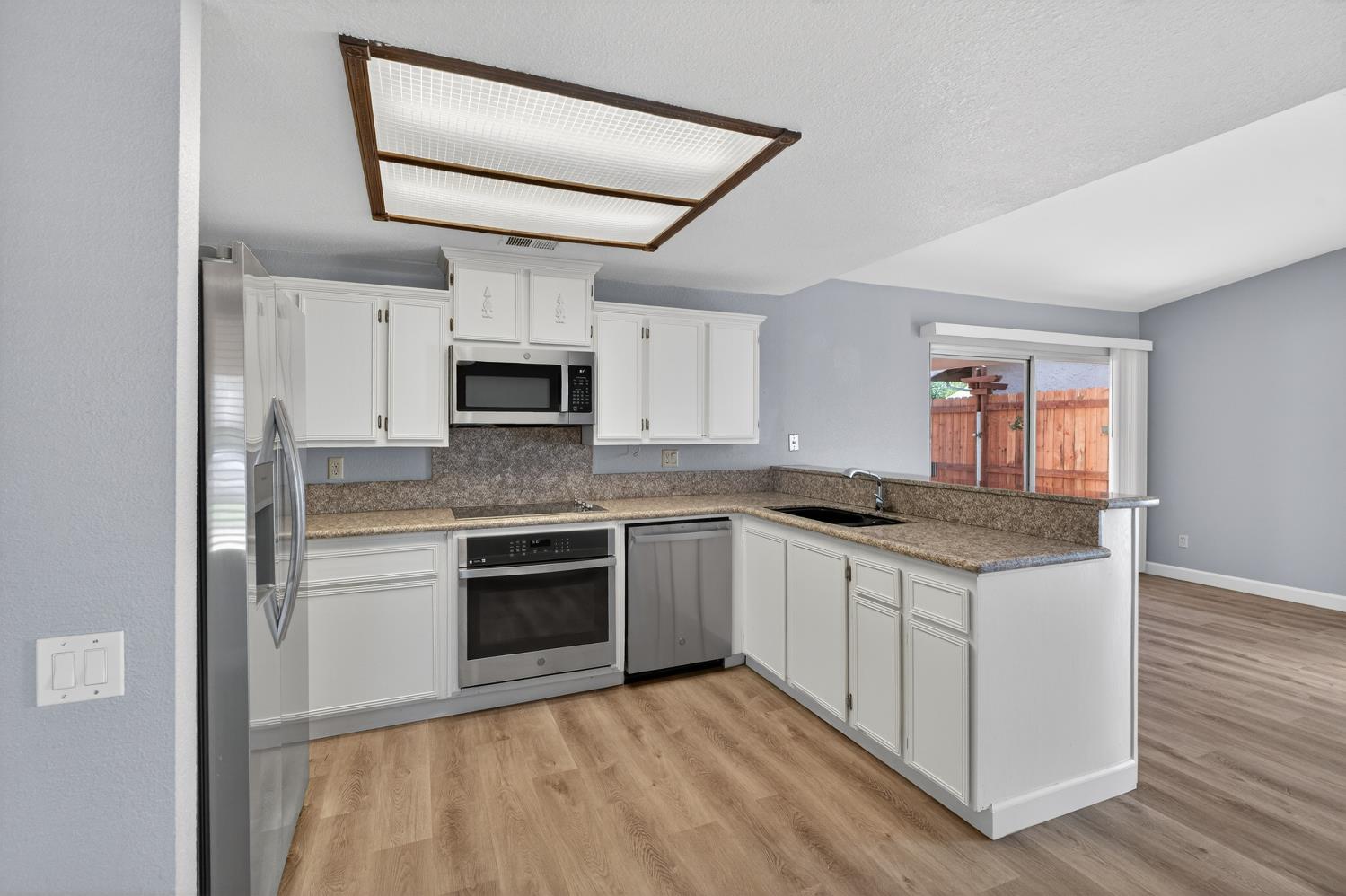 1632 Klamath River Dr.