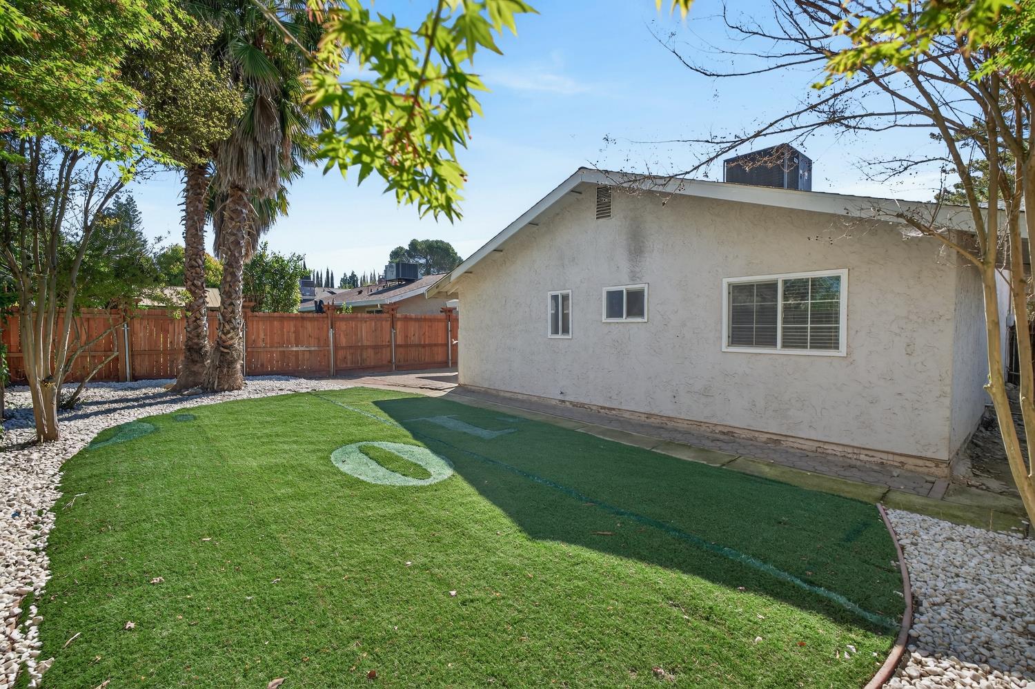 1632 Klamath River Dr.