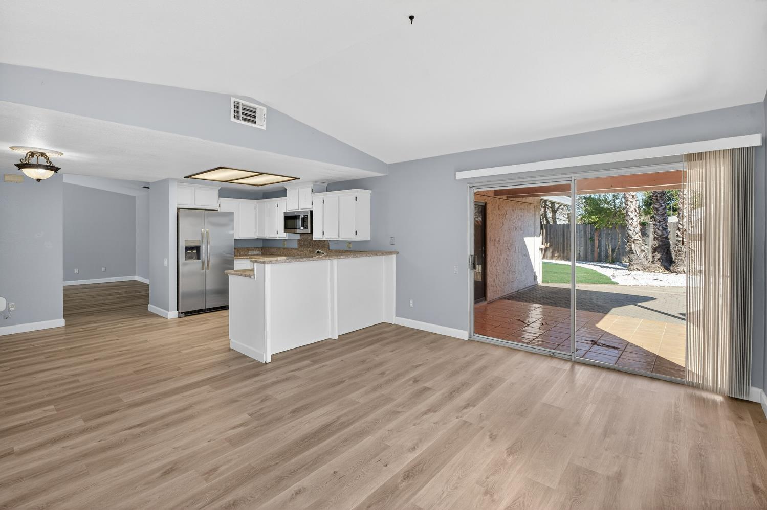 1632 Klamath River Dr.