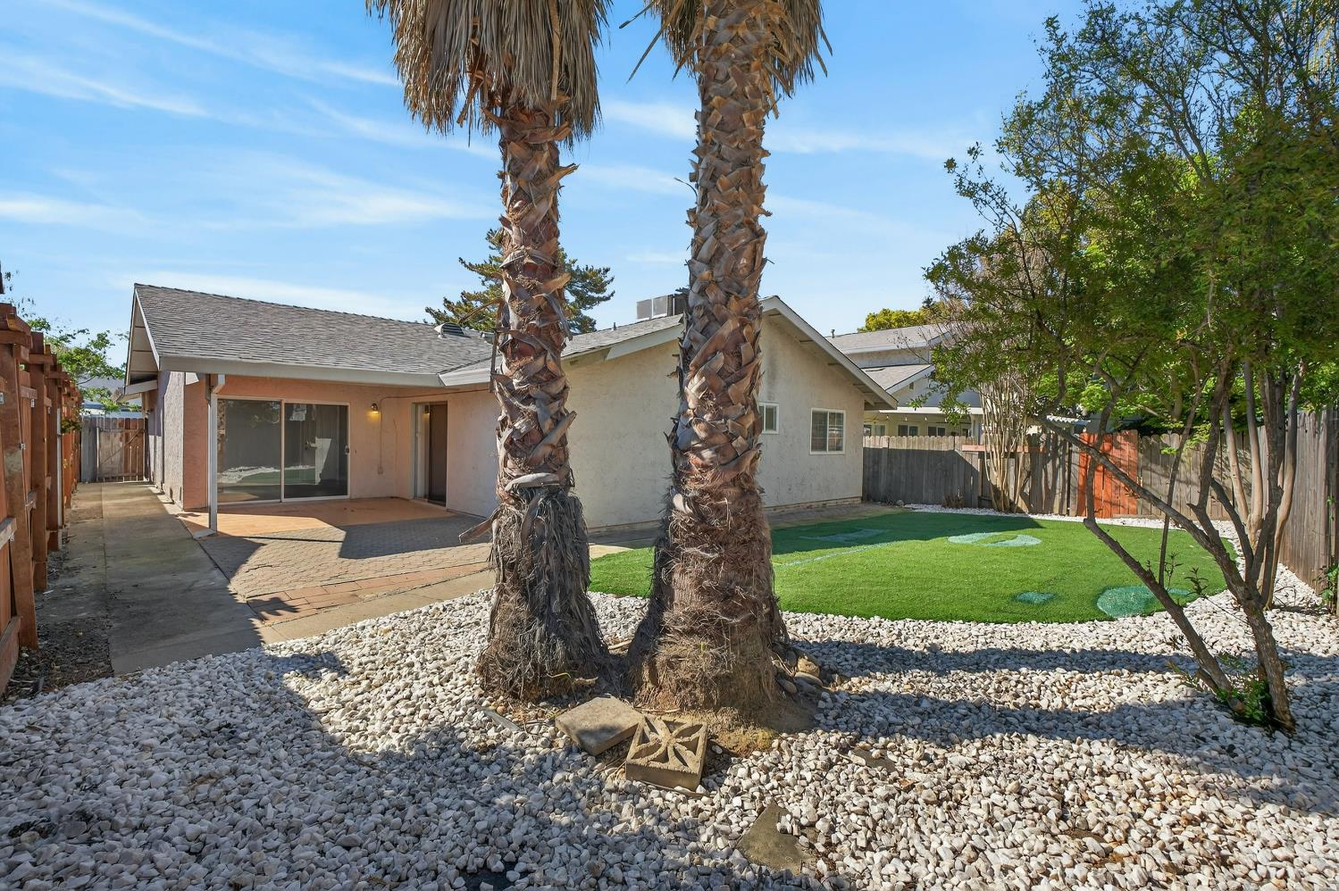 1632 Klamath River Dr.