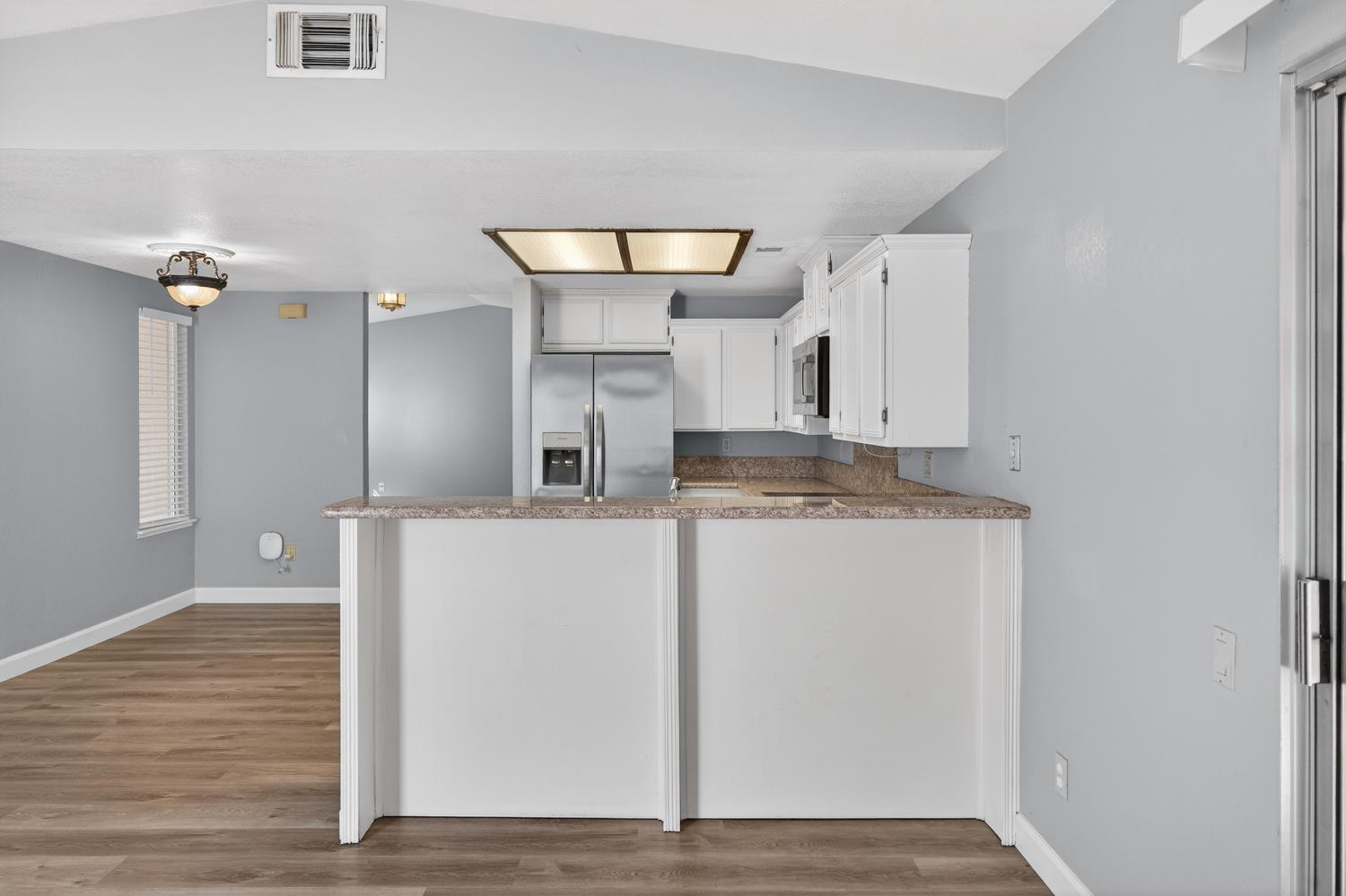 1632 Klamath River Dr.