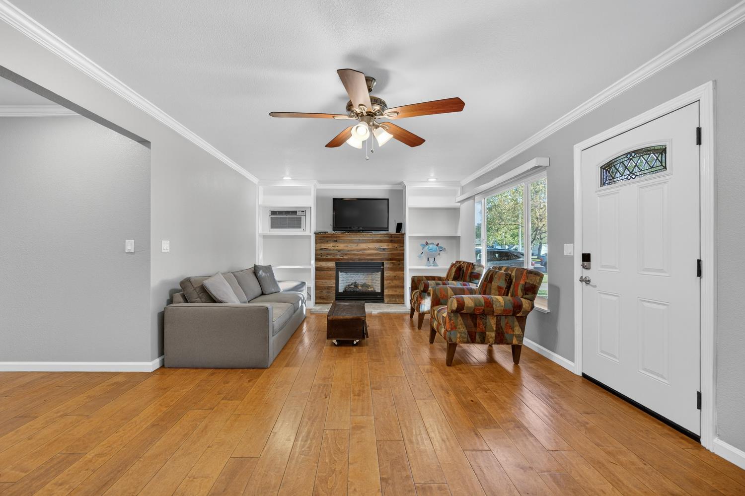 6748 Golf View Drive