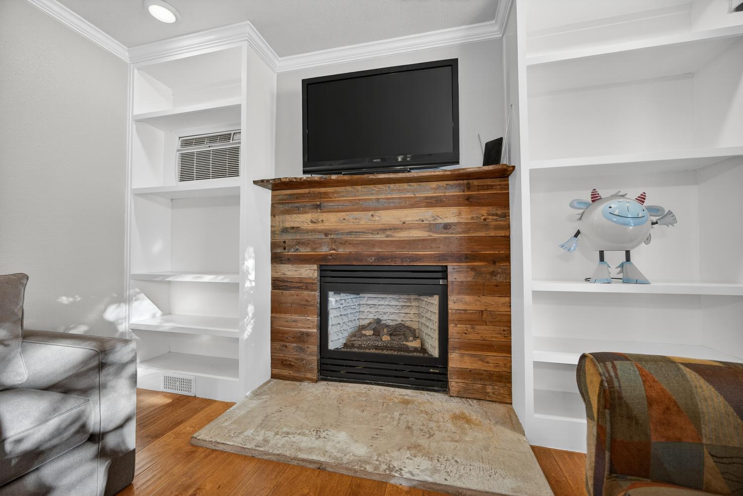 6748 Golf View Drive