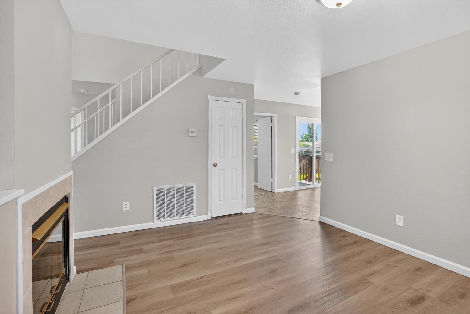 167 Creekside Circle