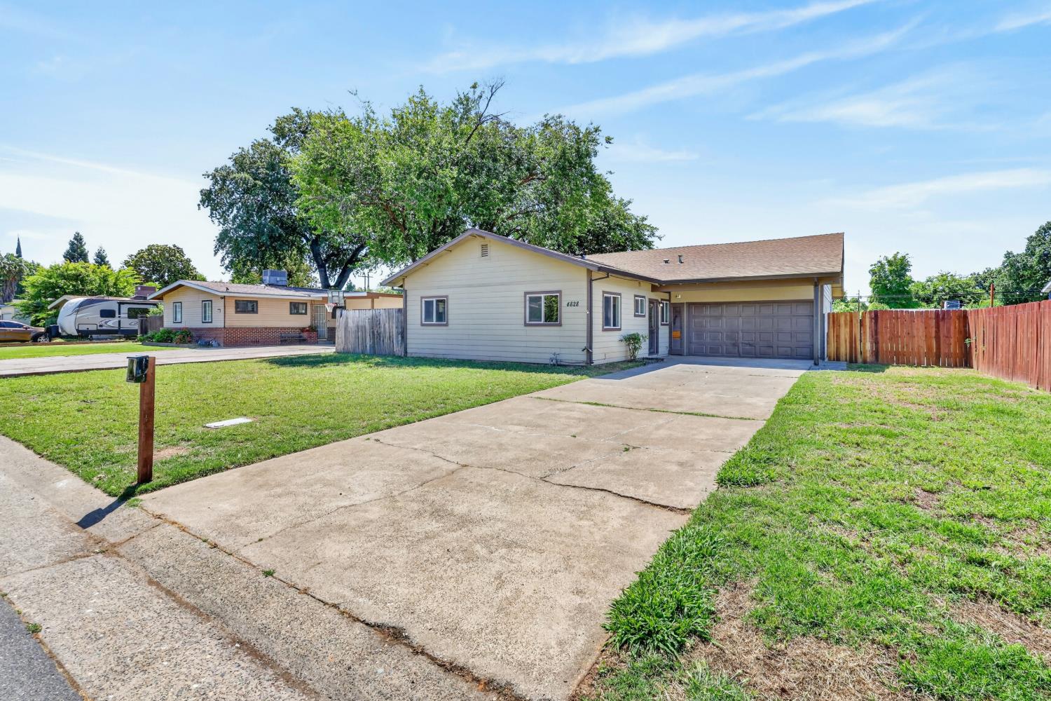 4828 Boyd Drive