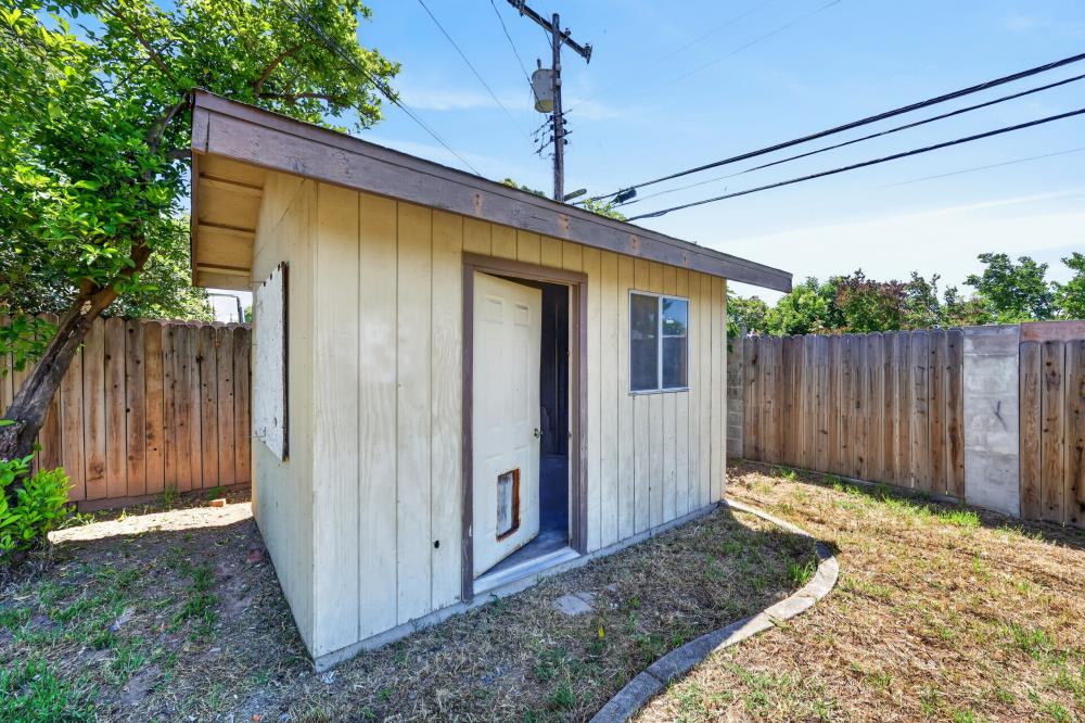 4828 Boyd Drive